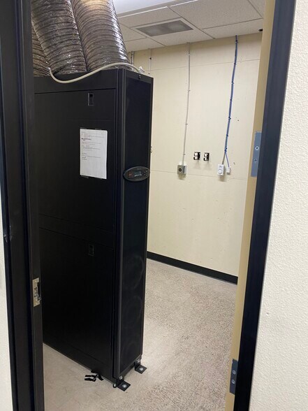 More Photos Of 6715 N Palm Ave, Fresno Office For Lease