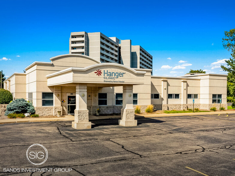 Primary Photo Of 311 W Romeo B Garrett Ave, Peoria Medical For Sale