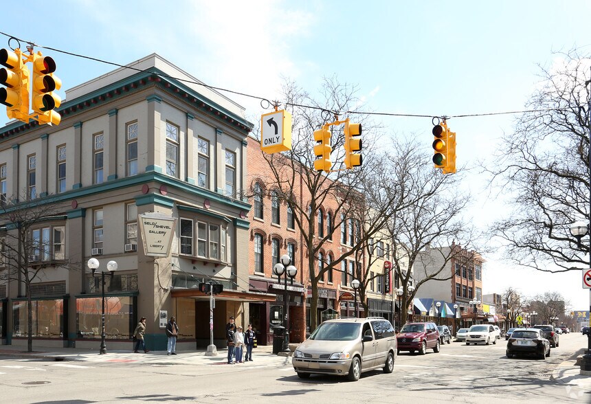 More Photos Of 305 S Main St, Ann Arbor Storefront Retail Residential For Lease