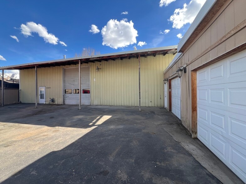 More Photos Of 954 E 100 N, Payson Distribution For Sale