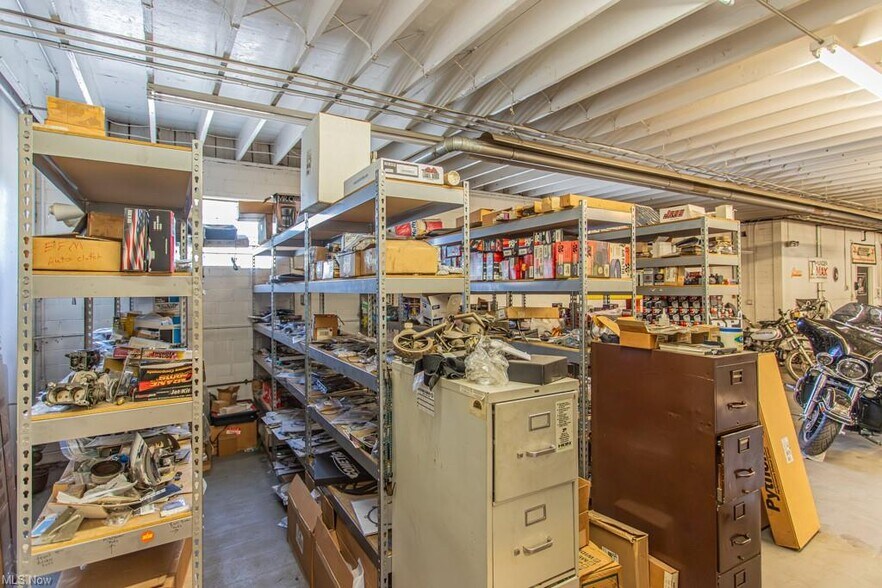 More Photos Of 2362 S Canal St, Newton Falls Storefront For Sale