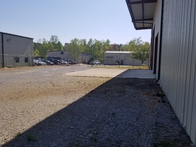 More Photos Of 229 Confederate Ave, Jasper Warehouse For Lease