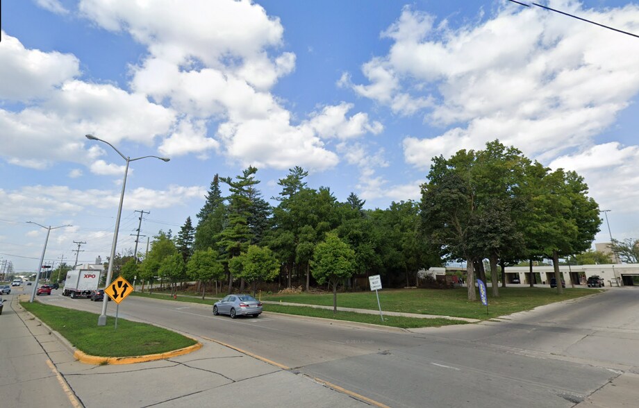 More Photos Of 4770 N 124th St, Wauwatosa Land For Sale