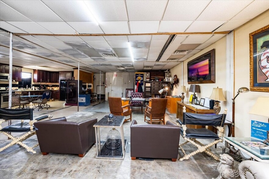 More Photos Of 12969 W Hardy Rd, Houston Warehouse For Sale