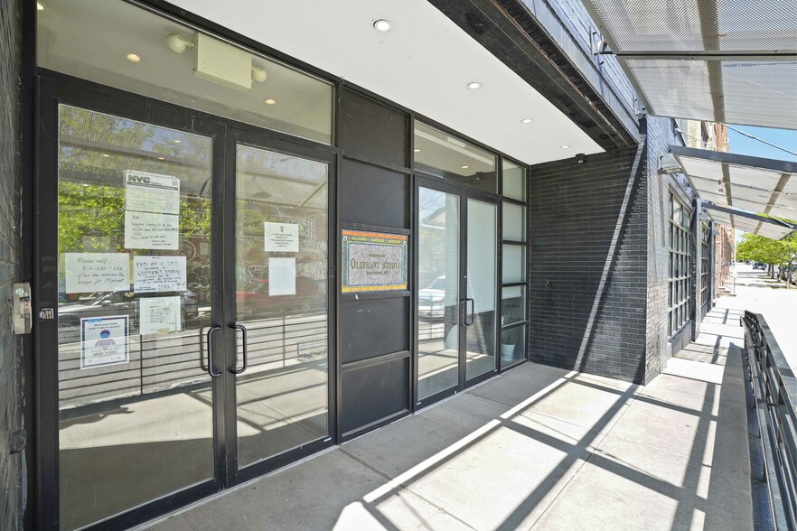 More Photos Of 449-465 Troutman St, Brooklyn Apartments For Lease