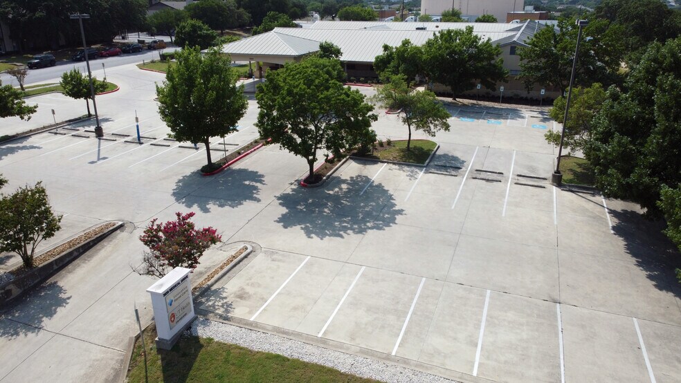 More Photos Of 3939 Medical Dr, San Antonio Rehabilitation Center For Lease