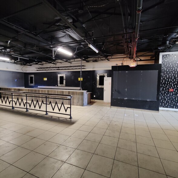 More Photos Of 2100 Fremont St, Las Vegas Restaurant For Sale