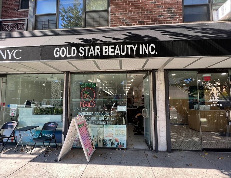 More Photos Of 1336 3rd Ave, New York Apartments For Lease