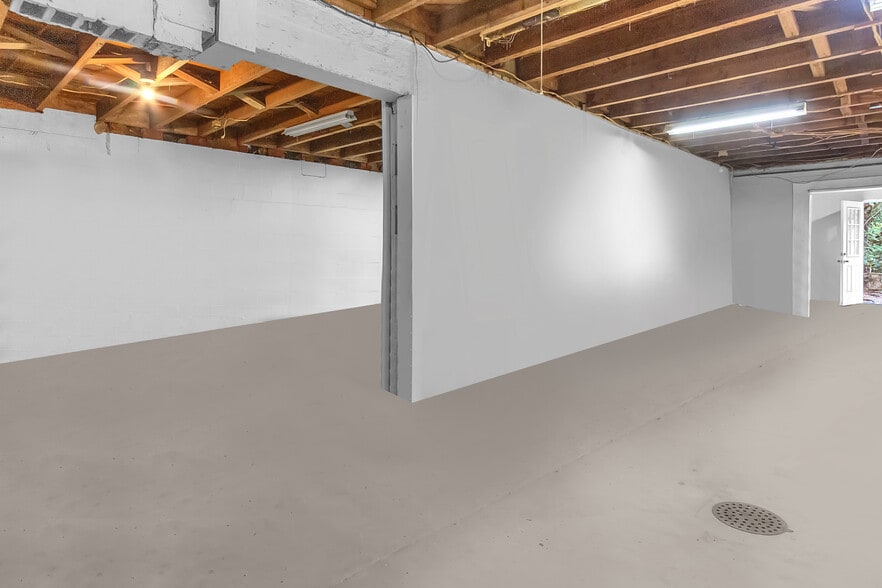 More Photos Of 414 Perry Hill Rd, Montgomery Storefront Retail Office For Sale