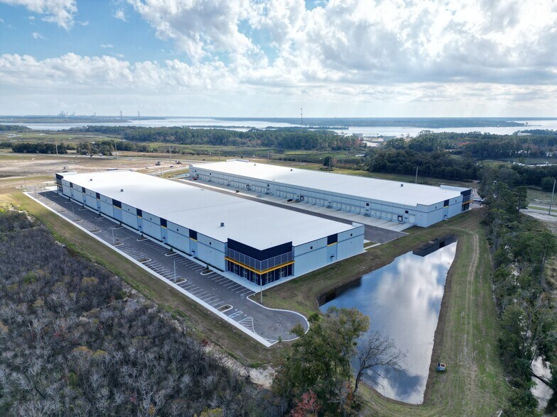 More Photos Of 9250 Drummond Creek Dr, Jacksonville Unknown For Lease