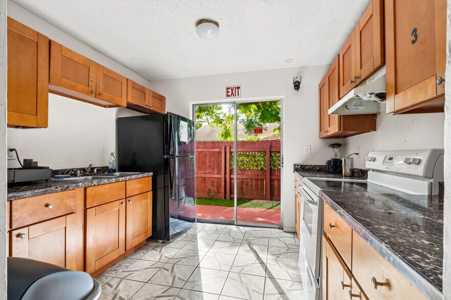 More Photos Of 1112 NE 5th Ave, Fort Lauderdale Hospitality For Sale