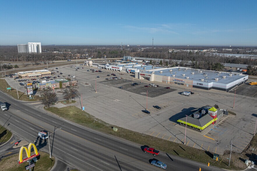 More Photos Of 1730-1740 E Sherman Blvd, Muskegon Unknown For Lease