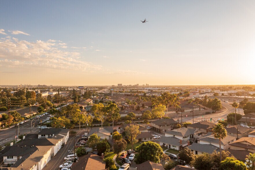 More Photos Of 14642 Newport Ave, Tustin Medical For Lease