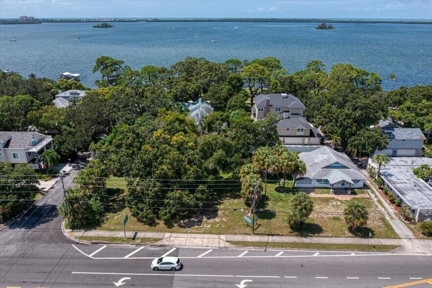 More Photos Of 1040 Broadway, Dunedin Land For Lease