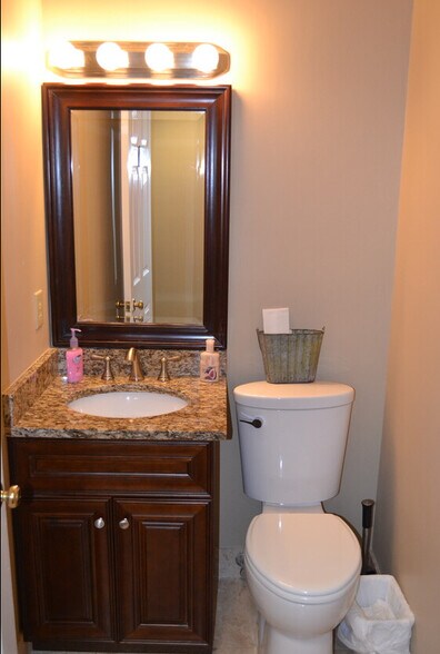 More Photos Of 2340 Perimeter Park Dr, Atlanta Office Residential For Lease
