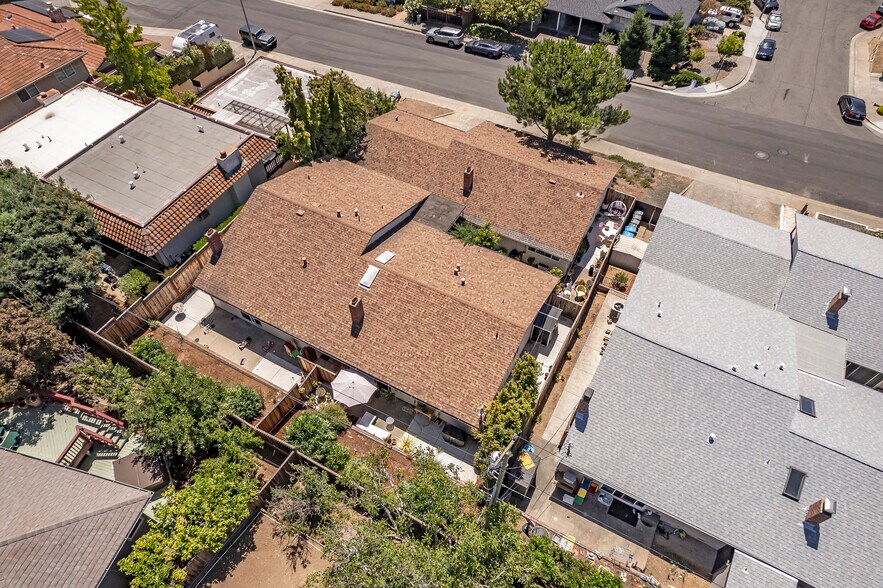 More Photos Of 10178 Alpine Dr, Cupertino Apartments For Sale