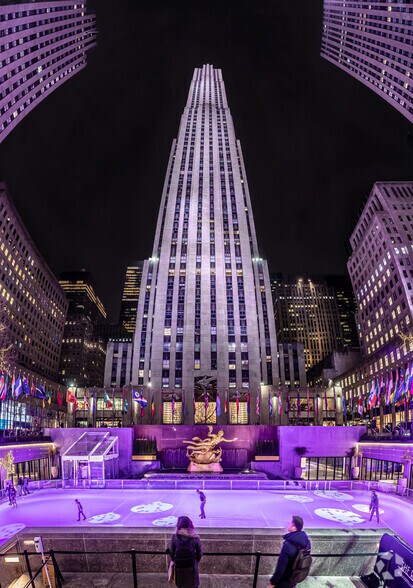 More Photos Of 30 Rockefeller Plaza, New York Office For Lease