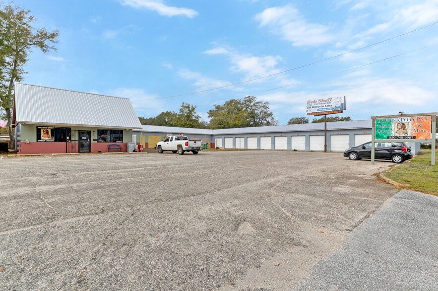 More Photos Of 6173 Stewart St, Milton General Retail For Sale