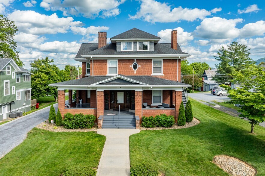 Primary Photo Of 114 E Unaka Ave, Johnson City Office Residential For Sale