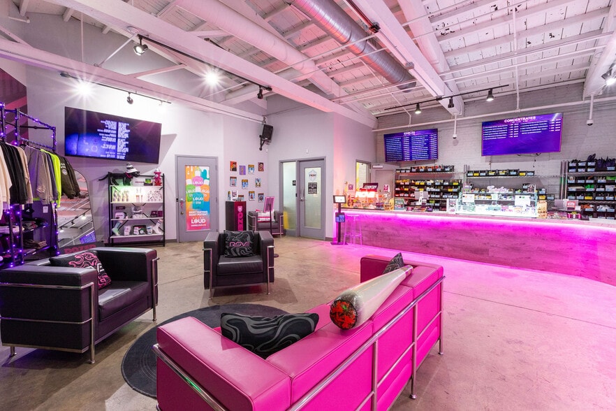 More Photos Of 56-B Jackson St, Holyoke Manufacturing For Sale