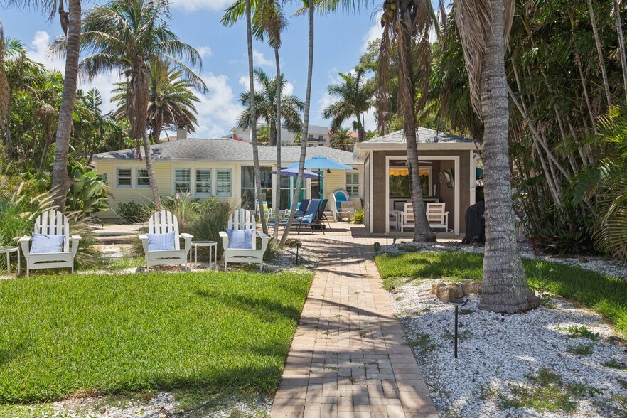 More Photos Of 110 Devon Dr, Clearwater Specialty For Sale