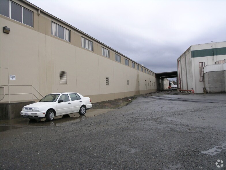 More Photos Of 8110 Power Ridge Rd, Sacramento Warehouse For Lease