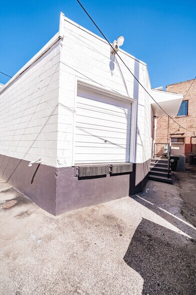 More Photos Of 27 NW Main St, Blackfoot Storefront Retail Office For Sale