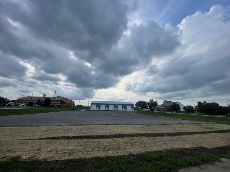 More Photos Of 101 John C Watts dr, Nicholasville Warehouse For Sale