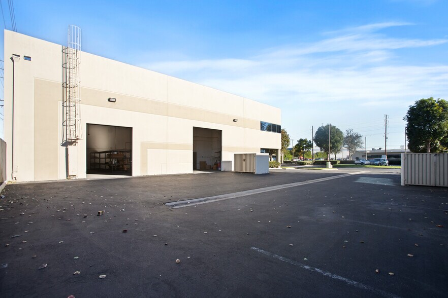 More Photos Of , Anaheim Industrial For Sale