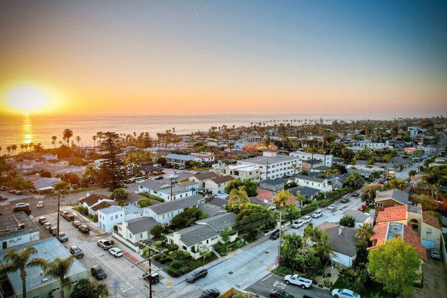 More Photos Of 428-438 Rosemont St, La Jolla Apartments For Sale