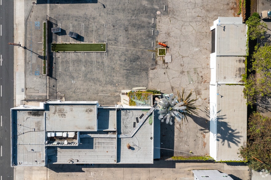 More Photos Of 923 S Prairie Ave, Inglewood Warehouse For Lease