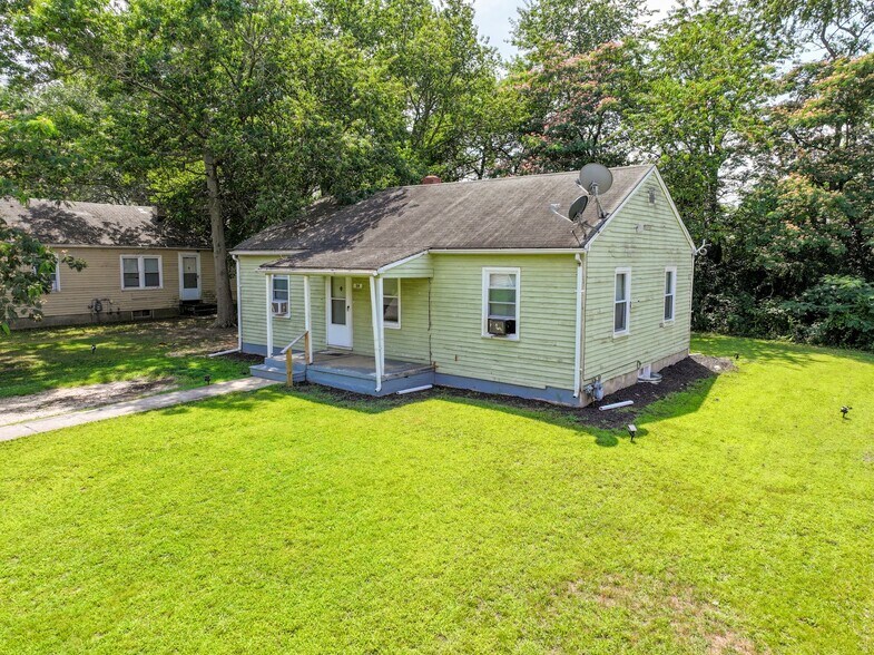 More Photos Of 34 Oakland St, Bridgeton Apartments For Sale