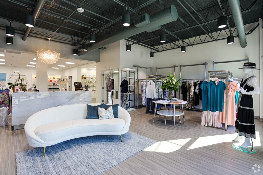 More Photos Of 2357 Warm Springs Rd, Columbus Office For Sale