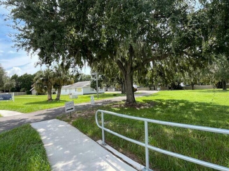 More Photos Of 900 Starkey Rd, Largo Land For Sale
