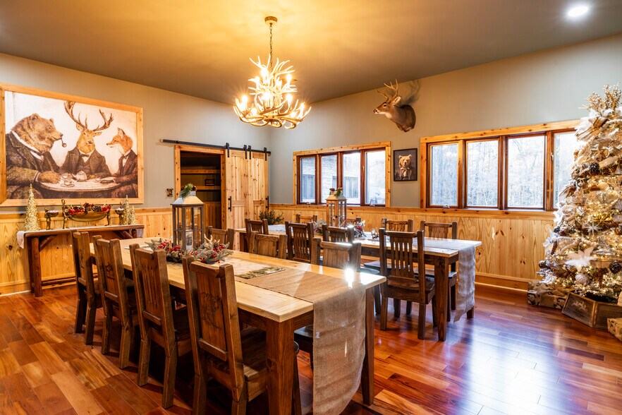 More Photos Of 60 Spradley Rd, Eclectic Specialty For Sale