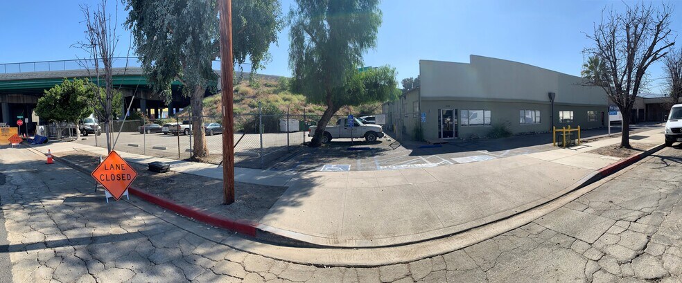 More Photos Of 110 W Providencia Ave, Burbank Flex For Lease