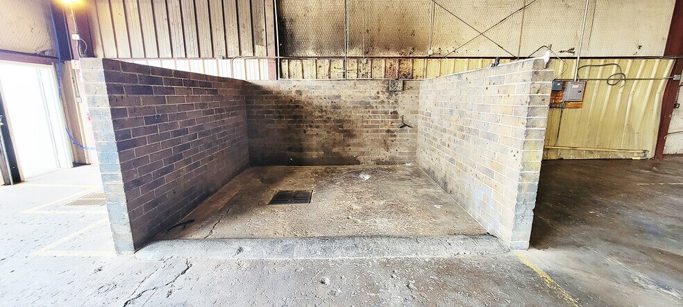 More Photos Of 6099 FM 2767, Tyler Industrial For Lease