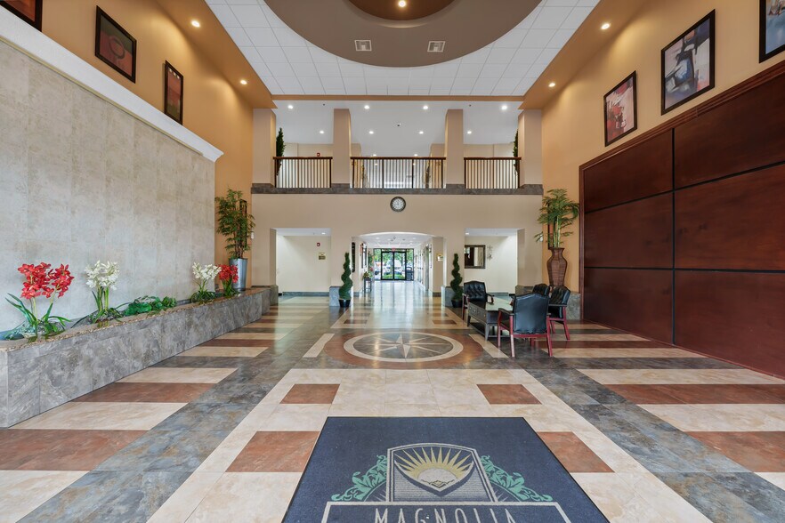 More Photos Of 2572 W State Road 426, Oviedo Medical For Lease