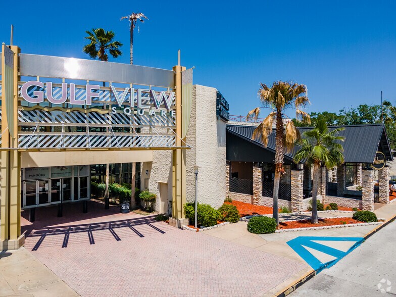 Primary Photo Of 9409 Us Highway 19, Port Richey Unknown For Lease