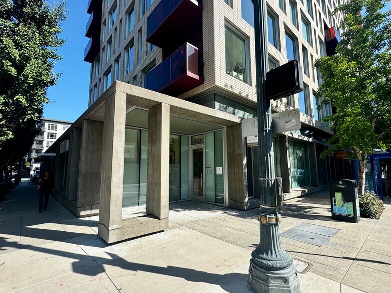 Primary Photo Of 500 NW 10th Ave, Portland Healthcare For Lease
