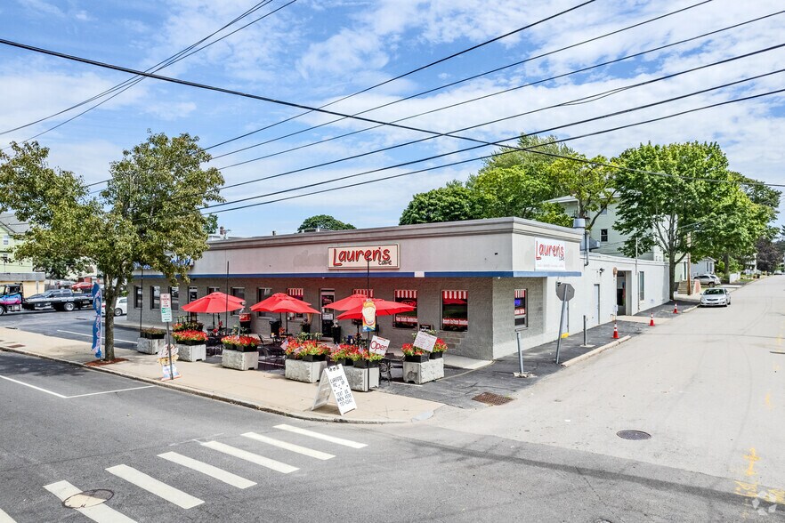 More Photos Of 540 Pawtucket Ave, Pawtucket Freestanding For Lease