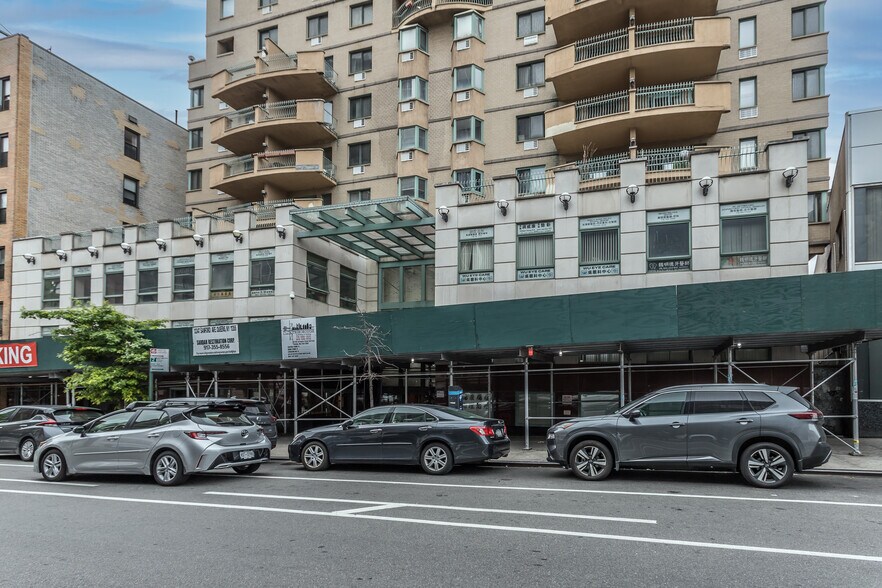 More Photos Of 133-47 Sanford Ave, Flushing Loft Creative Space For Sale