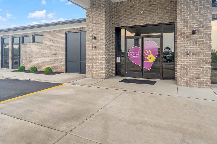 More Photos Of 101 Fairfield Dr, Nicholasville Daycare Center For Sale