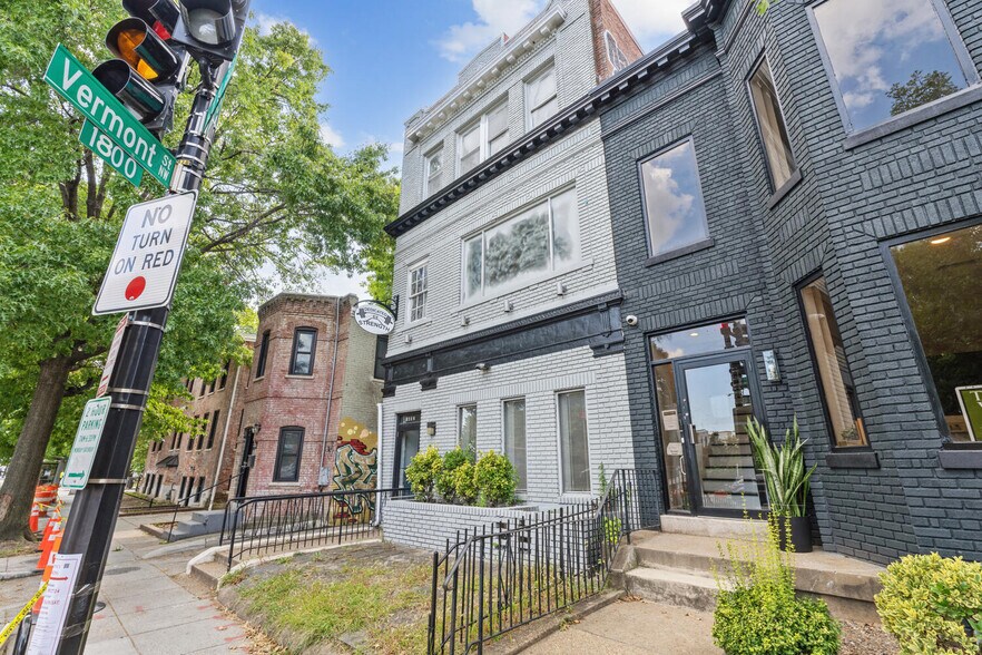More Photos Of 1802 11th St NW, Washington Office For Lease