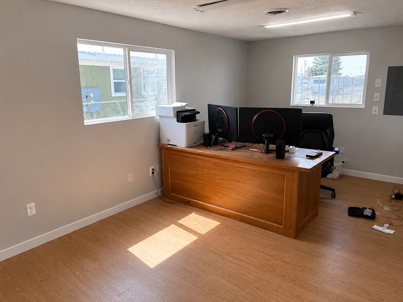 More Photos Of 1612 S Campbell St, Spokane Warehouse For Sale