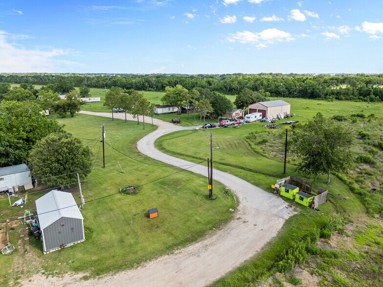 More Photos Of 354 Private Road 620, Bay City Manufactured Housing Mobile Home Park For Sale