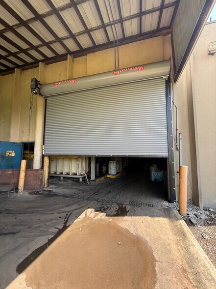 More Photos Of 107 Industrial Rd, Williamstown Manufacturing For Lease