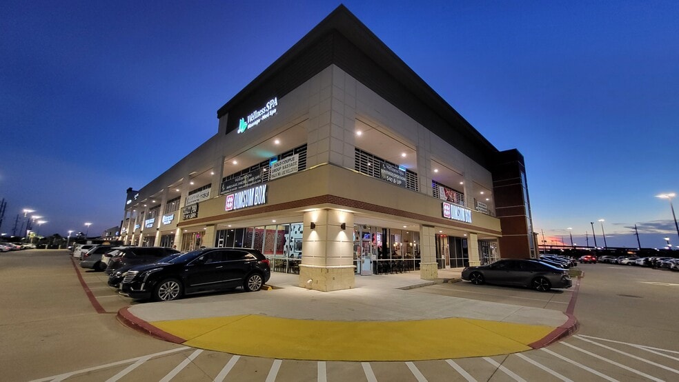 More Photos Of 1223 Grand West Blvd, Katy Restaurant For Lease