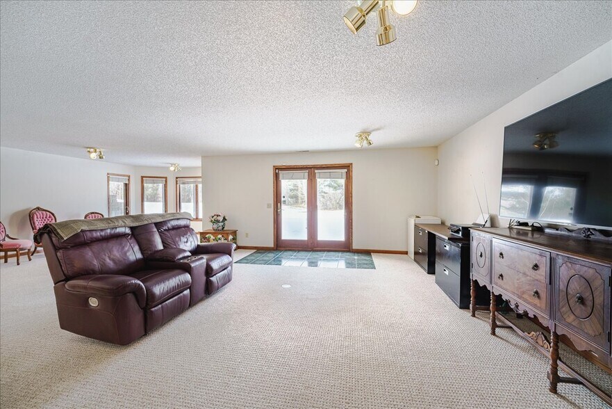 More Photos Of 12446 190th St, Milaca Lodge Meeting Hall For Sale