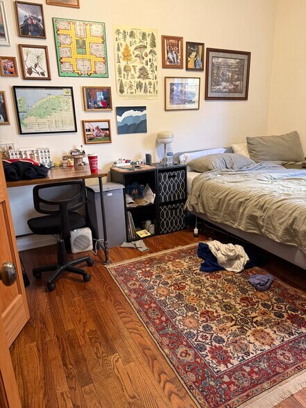 More Photos Of 4734 N Beacon St, Chicago Apartments For Sale